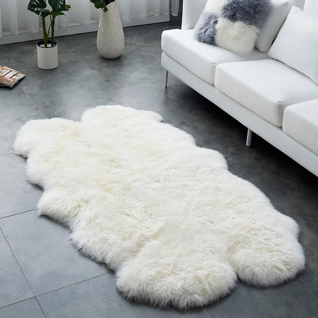 New Zealand animal fur manufacturers custom-make sheepskin rugs in various colors and sizes.