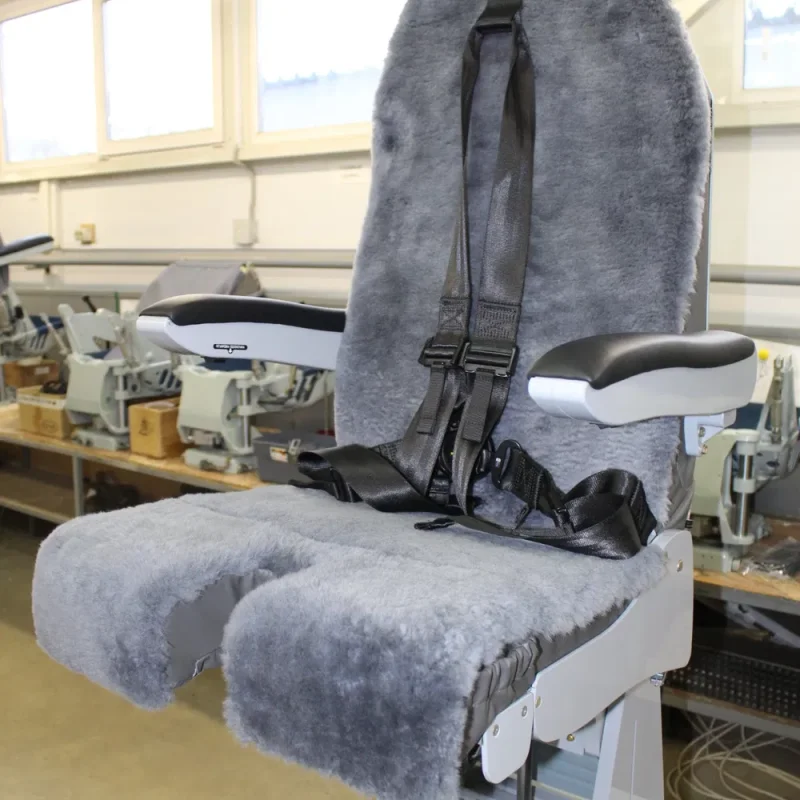 High-Standard-Real-Sheepskin-Fur-for-Pilot-Seat-Aviation-Use
