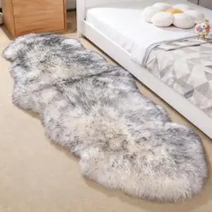 A white color with gray tip Double-Pegged Sheepskin rug
