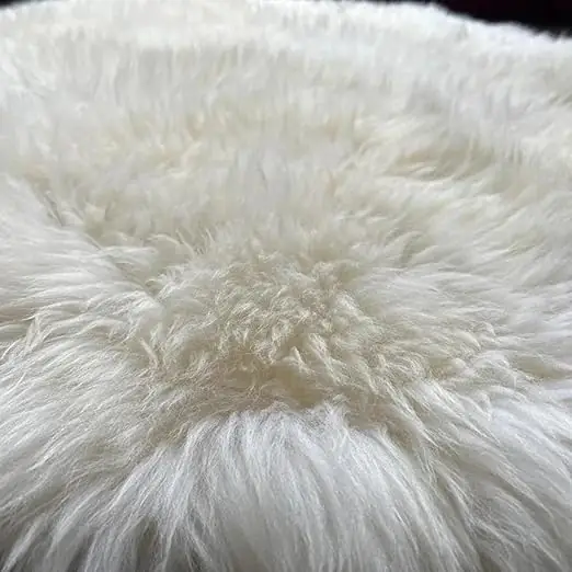 Round sheepskin rug 2 Round sheepskin rug - Image 2